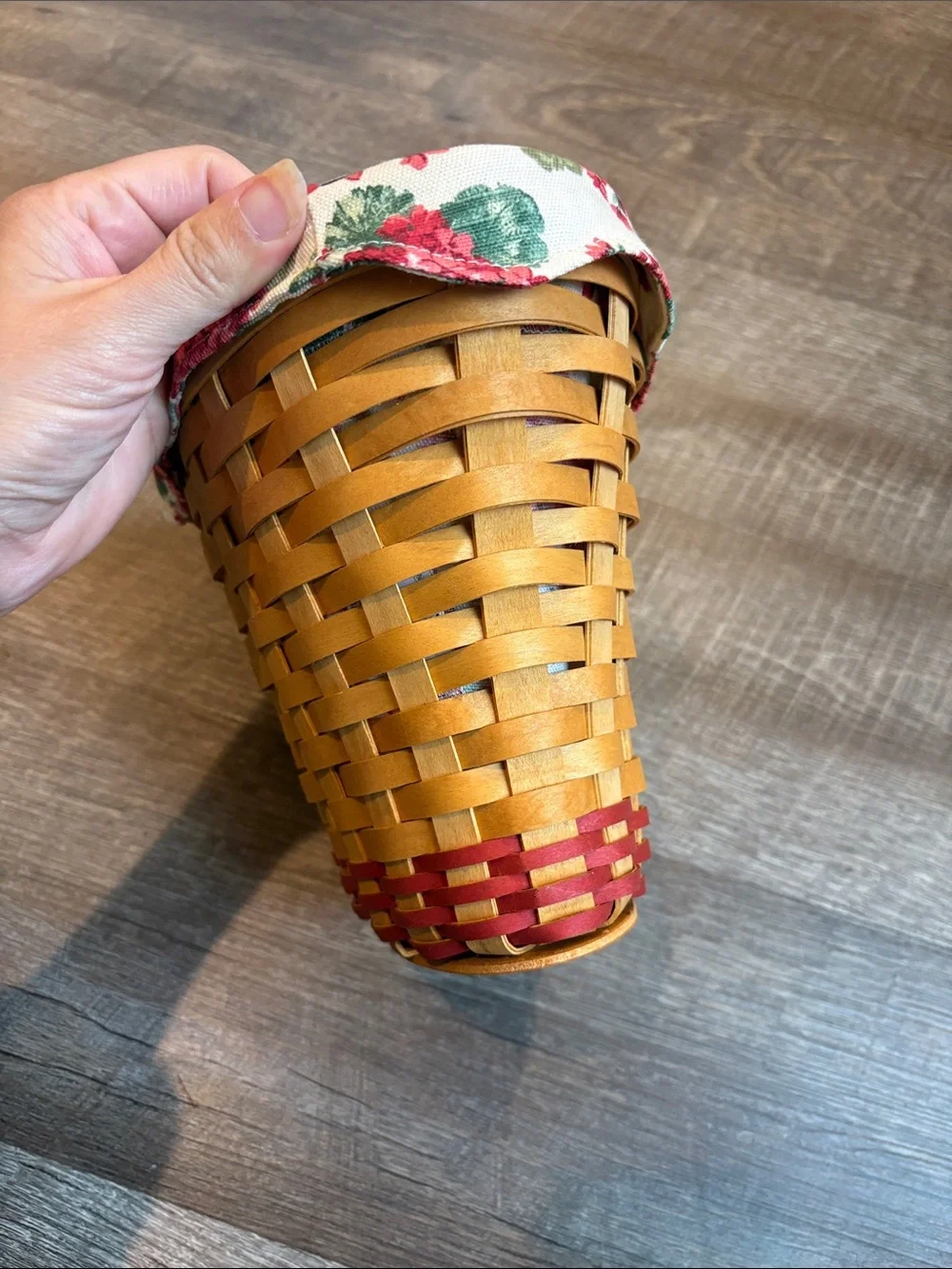 Longaberger 2002 Grandma Bonnie May Series Geranium Basket w/ Liner & Protector